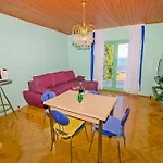 Mladenka Apartman *