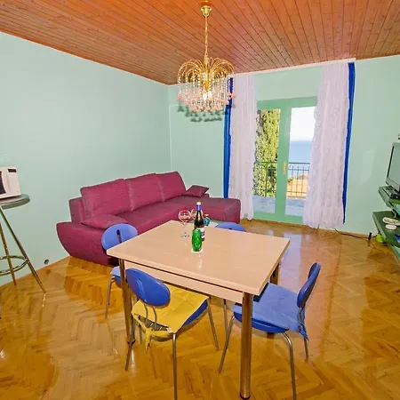 Mladenka Apartman *