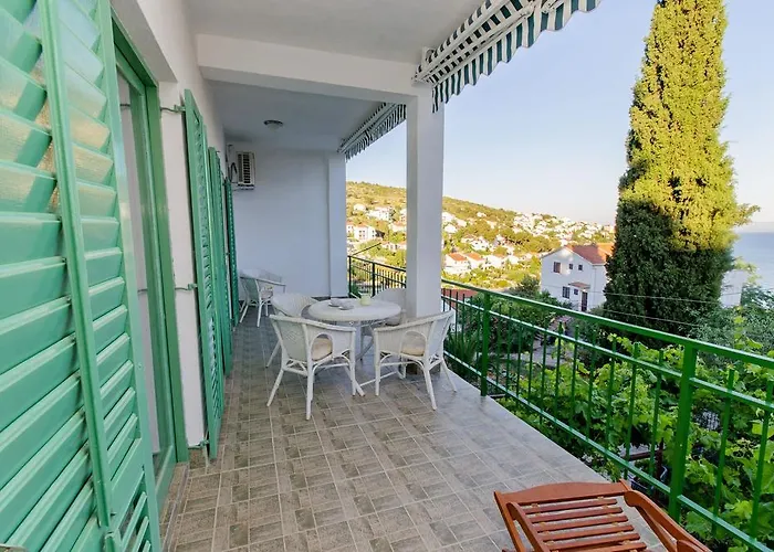 Mladenka Appartement *